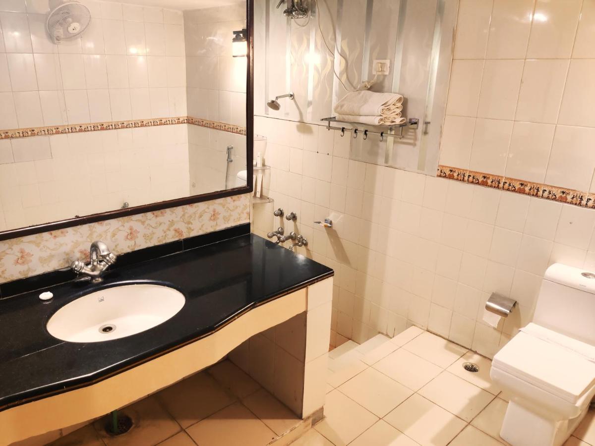 Hotel Bamboo Castle Jaipur Ngoại thất bức ảnh
