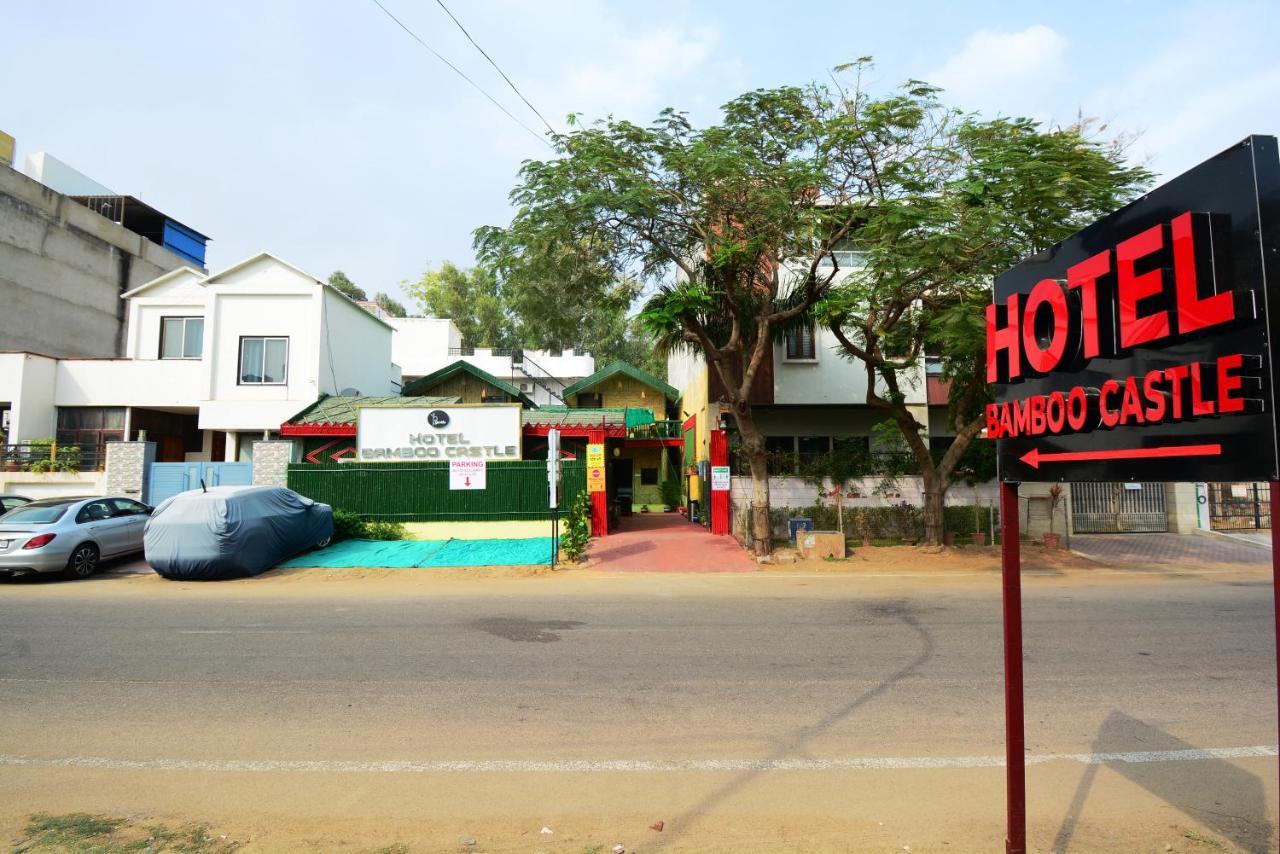 Hotel Bamboo Castle Jaipur Ngoại thất bức ảnh