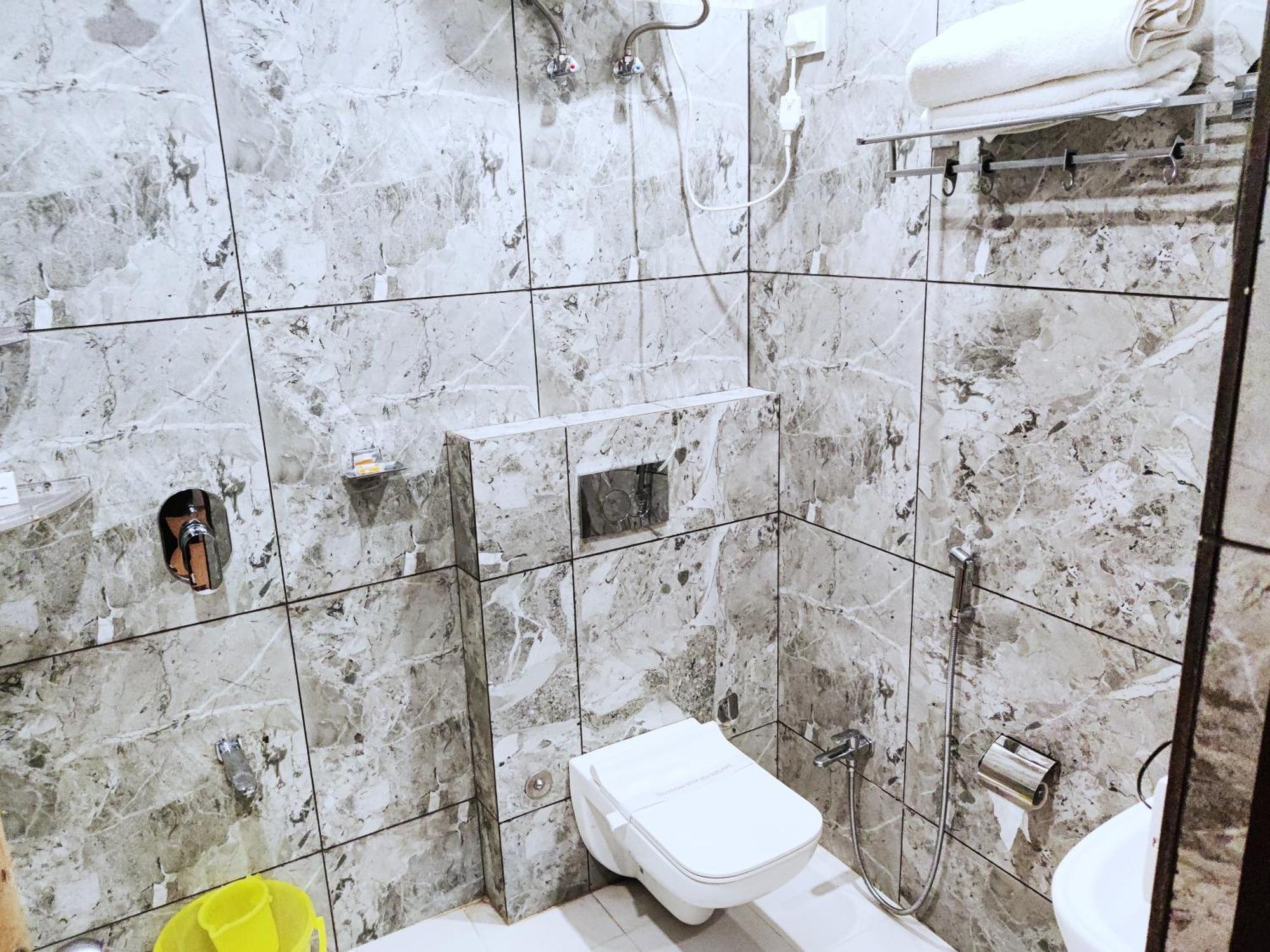 Hotel Bamboo Castle Jaipur Ngoại thất bức ảnh