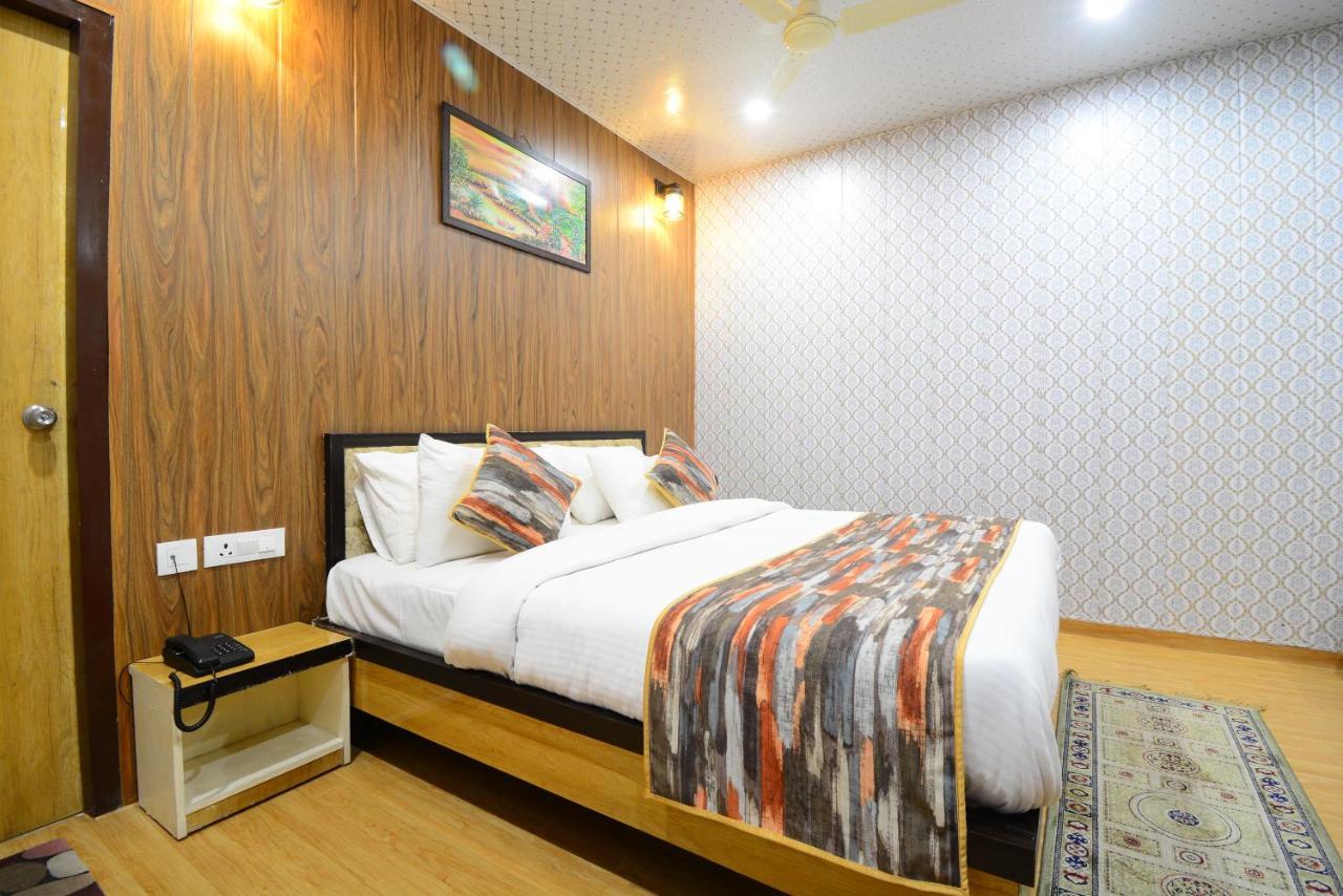 Hotel Bamboo Castle Jaipur Ngoại thất bức ảnh