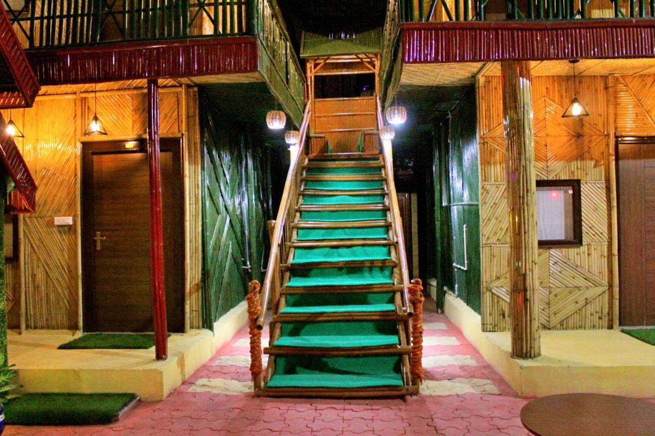 Hotel Bamboo Castle Jaipur Ngoại thất bức ảnh