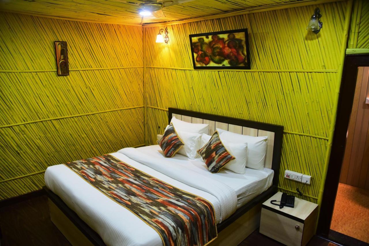 Hotel Bamboo Castle Jaipur Ngoại thất bức ảnh